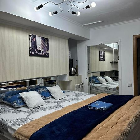Апартаменты Stefan cel Mare Кишинёв Chisinau 64-112B Экстерьер фото